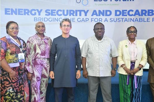 L-R: Business Communication and Sustainability Manager, BAT West and Central Africa, Halimat Shuaibu; FCIS, Chair, Private Sector ESG Forum Technical Committee, Odiri Erewa-Meggison; Managing Director, BAT West & Central Africa, Yarub Al-Bahrani; Commissioner for Energy and Mineral Resources, Lagos State, Biodun Ogunleye and Special Assistant to the Government on Climate Change and Circular Economy, Titilayo Oshodi at the 2025 Private Sector ESG Forum